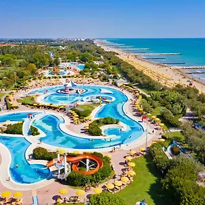 Centro Vacanze Pra' Delle Torri 4*, Каорле Италия